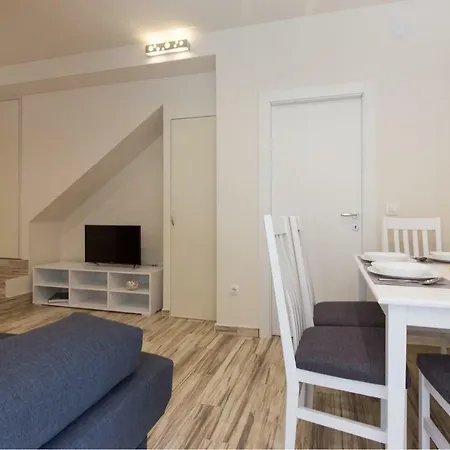 Fortica Apartament *